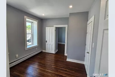 301 Roosevelt Drive #1, Derby, CT 06418 - Photo 8