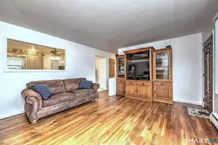 37 Yates St, West Haven, CT 06516 - Photo 6