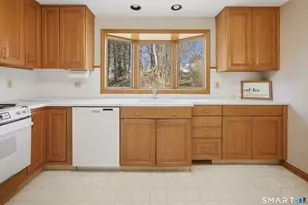 104 Carman Rd, Manchester, CT 06042 - Photo 14