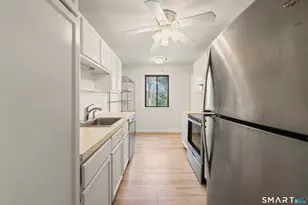 331 Heritage Vlg, Southbury, CT 06488 - Photo 10