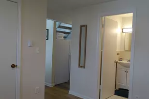 81 Church St, Branford, CT 06405 - Photo 14