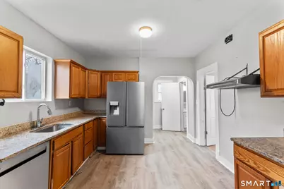 52 Granger Street, Waterbury, CT 06704 - Photo 6