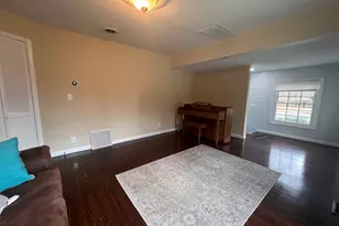 556 Pepper St, Monroe, CT 06468 - Photo 6