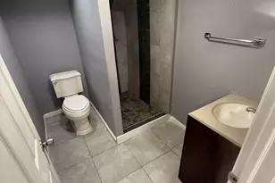 42 Cottage St, Bridgeport, CT 06605 - Photo 6