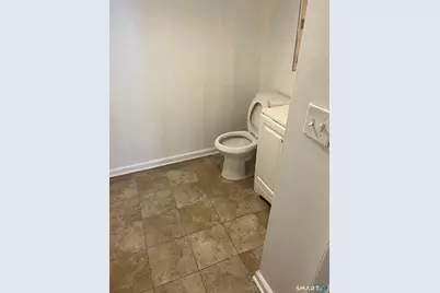 40 Jane Street, Bridgeport, CT 06608 - Photo 8