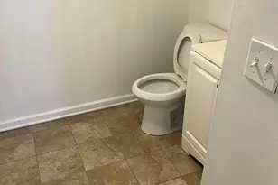 40 Jane St, Bridgeport, CT 06608 - Photo 8