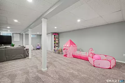 6 Old Farm Drive, Newington, CT 06111 - Photo 24