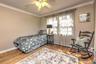 195 Margaret Ln, Orange, CT 06477 - Photo 28