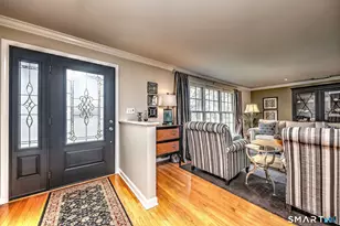 195 Margaret Ln, Orange, CT 06477 - Photo 10