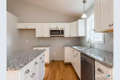 95 Butlertown Road, Waterford, CT 06385 - Photo 4