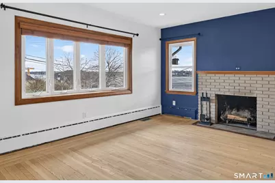 36 Baker Avenue, Groton, CT 06340 - Photo 10