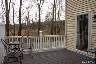 83 Perry St, Putnam, CT 06260 - Photo 10