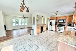 2007 Hartford Tpke, North Haven, CT 06473 - Photo 4