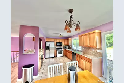 2007 Hartford Turnpike, North Haven, CT 06473 - Photo 8