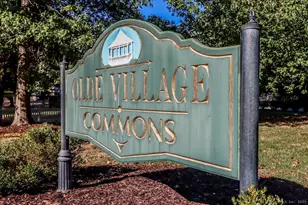 17 Olde Village Cir, Wallingford, CT 06492 - Photo 32