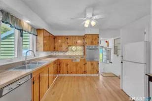 24 Owen Dr, Stonington, CT 06378 - Photo 10