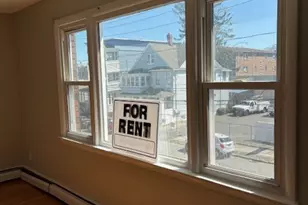 110 McKinley Ave, Bridgeport, CT 06606 - Photo 4