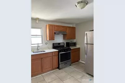 110 McKinley Avenue, Bridgeport, CT 06606 - Photo 2