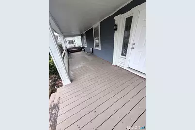 111 Elmwood Place, Bridgeport, CT 06605 - Photo 4