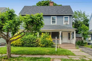 111 Elmwood Pl, Bridgeport, CT 06605 - Photo 2