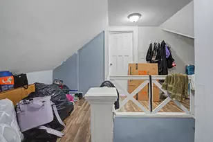 111 Elmwood Pl, Bridgeport, CT 06605 - Photo 30