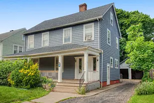 111 Elmwood Pl, Bridgeport, CT 06605 - Photo 1