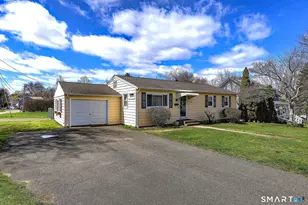 41 Boothbay St, Milford, CT 06460 - Photo 2