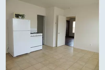 125 Wilson Street #3rd Fl, Bridgeport, CT 06605 - Photo 8