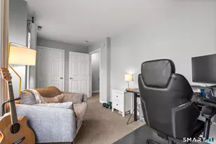 92 Cherry Hill Dr, Bridgeport, CT 06066 - Photo 20