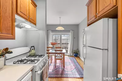 92 Cherry Hill Drive, Bridgeport, CT 06066 - Photo 14