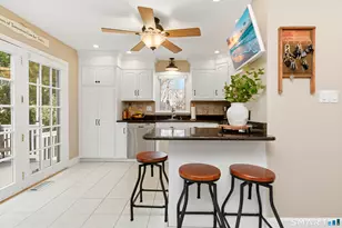 37 Dogwood Pl, Milford, CT 06460 - Photo 16