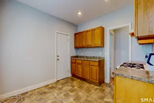 51 Mead St, New Haven, CT 06511 - Photo 4