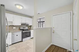 150 Hope St, Stamford, CT 06906 - Photo 8