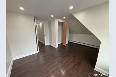 241 Lewis Street, Bridgeport, CT 06605 - Photo 24