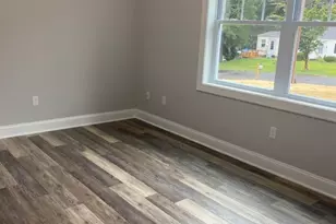 43 Bruschayt Dr, Hamden, CT 06518 - Photo 14