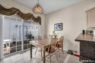 9 Cypress Cir, Berlin, CT 06037 - Photo 12