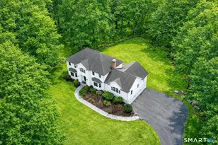 2 Eden Hill Rd, Newtown, CT 06470 - Photo 2