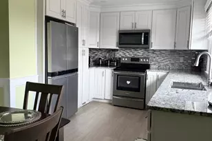 47 W High St, New London, CT 06320 - Photo 6