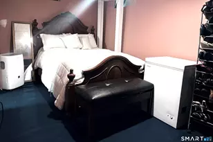 47 W High St, New London, CT 06320 - Photo 16