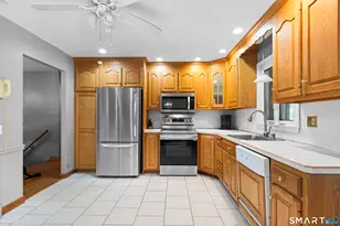 55 Hacienda Cir, Southington, CT 06479 - Photo 10