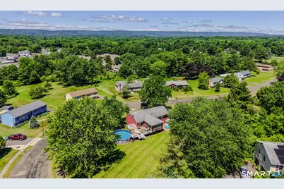 55 Hacienda Circle, Southington, CT 06479 - Photo 4