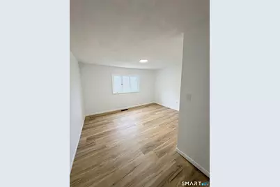 715 Frenchtown Road #3, Bridgeport, CT 06606 - Photo 14