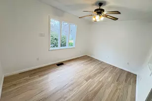 715 Frenchtown Rd, Bridgeport, CT 06606 - Photo 8