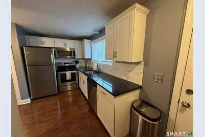 1081 New Haven Road #2H, Naugatuck, CT 06770 - Photo 2