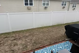 1081 New Haven Rd, Naugatuck, CT 06770 - Photo 10