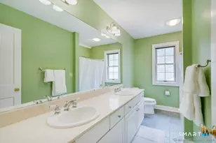 32 Village Dr, East Lyme, CT 06333 - Photo 26