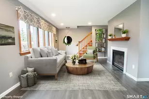 66 Woodcock Ct, Windsor Locks, CT 06096 - Photo 4