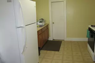 15 Mallory St, Danbury, CT 06810 - Photo 4