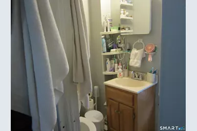 15 Mallory Street, Danbury, CT 06810 - Photo 8