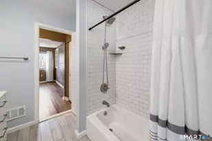 132 Farmington Chase Crescent, Farmington, CT 06032 - Photo 22